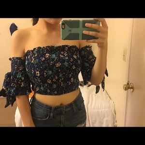 Crop top blouse